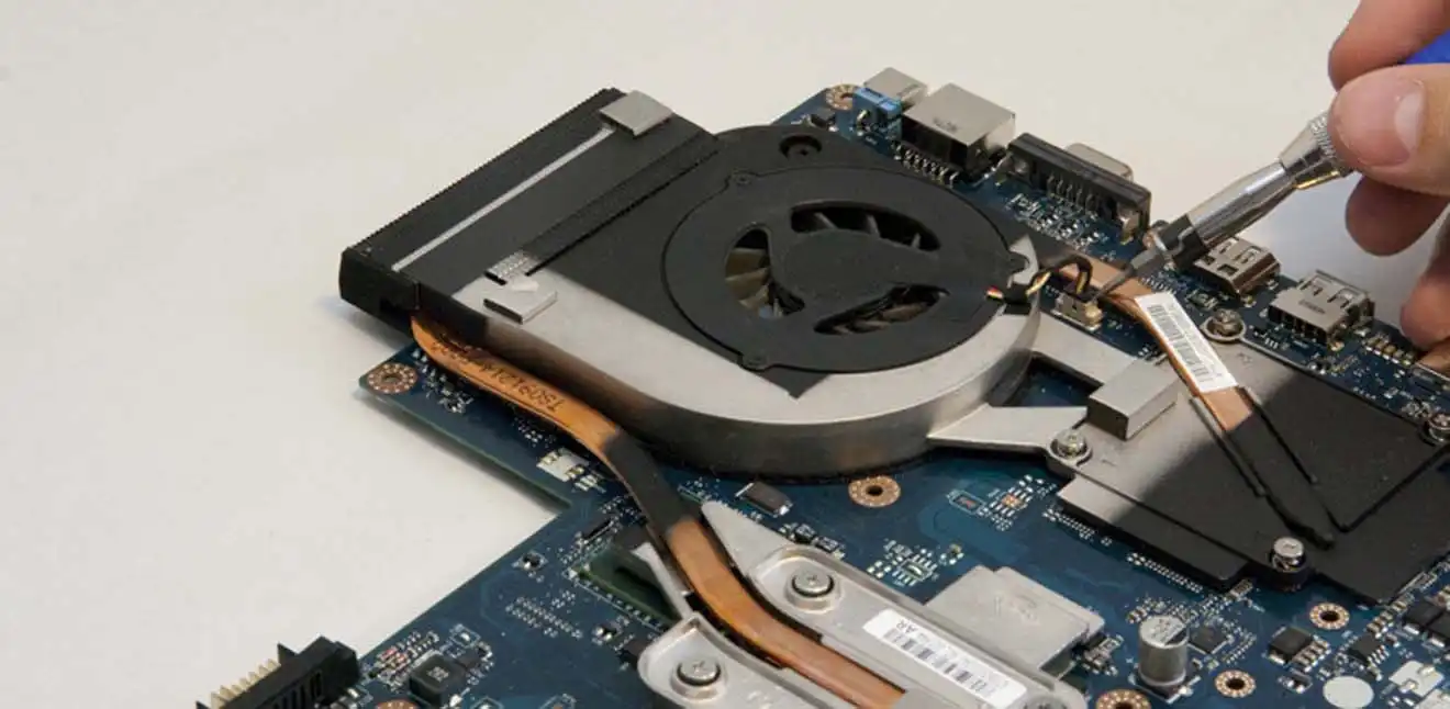 Чистка ноутбука Packard Bell от пыли в Туле | Замена термопасты