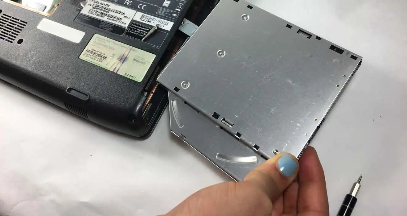 ремонт ноутбуков Packard Bell в Туле